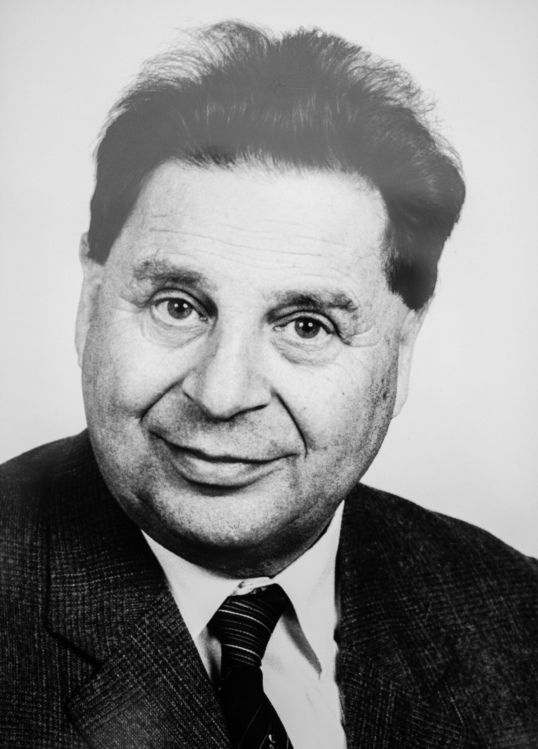 Official Picture 1981-1984 IFAC President Tibor Vamos